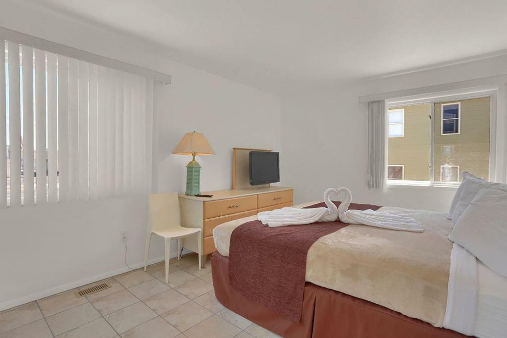 Heart Of Wildwood Boardwalk Motel ภายนอก รูปภาพ
